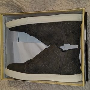 Outwoods Macki High Top Sneaker